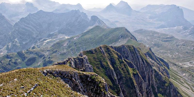 从突发水管爆裂看北京京门物业工程团队应急响应：保洁服务、清洁服务与设施管理的无缝协同